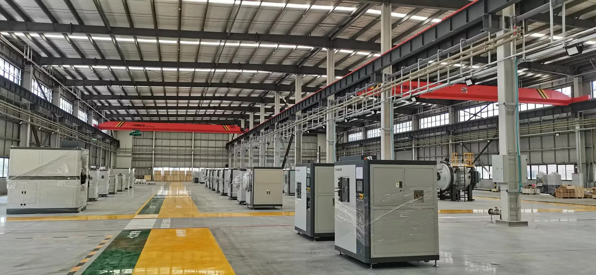 Modern production floor for advanced furnace systems.