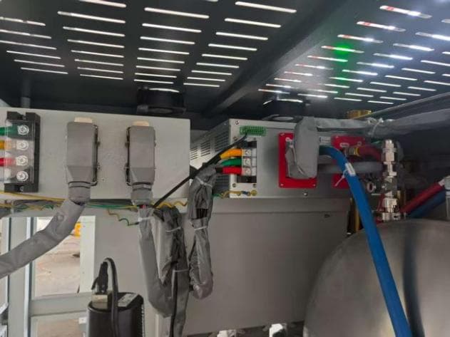 P2 Vacuum Hot Pressing Furnace media 18